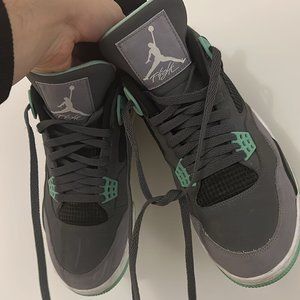 Air Jordan 4 Retro Green Glow